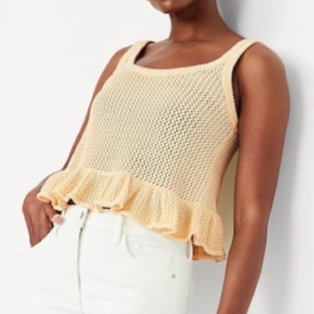 Women's Butter Yellow Peplum Cropped Woven Boho Cotton Top Size Medium NWT